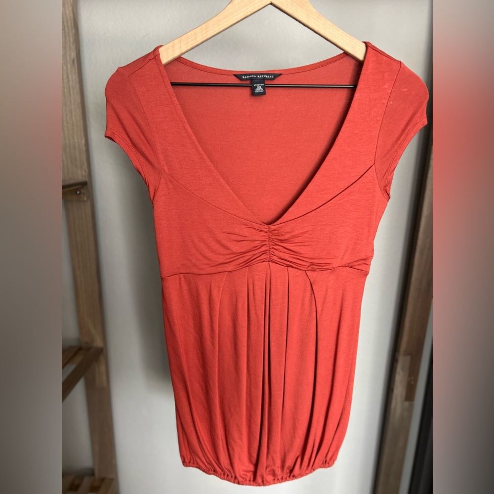Banana Republic Blouson top